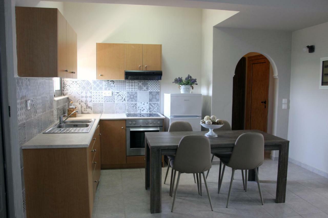 Miva Sea View Apartment ฟาลิรากี ภายนอก รูปภาพ